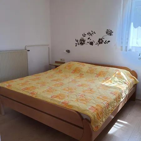 Apartments Vesna Avsec - Krk Town Pokoj fotografie