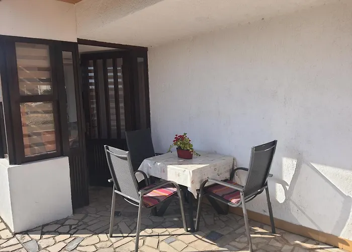 Apartments Vesna Avsec - Krk Town