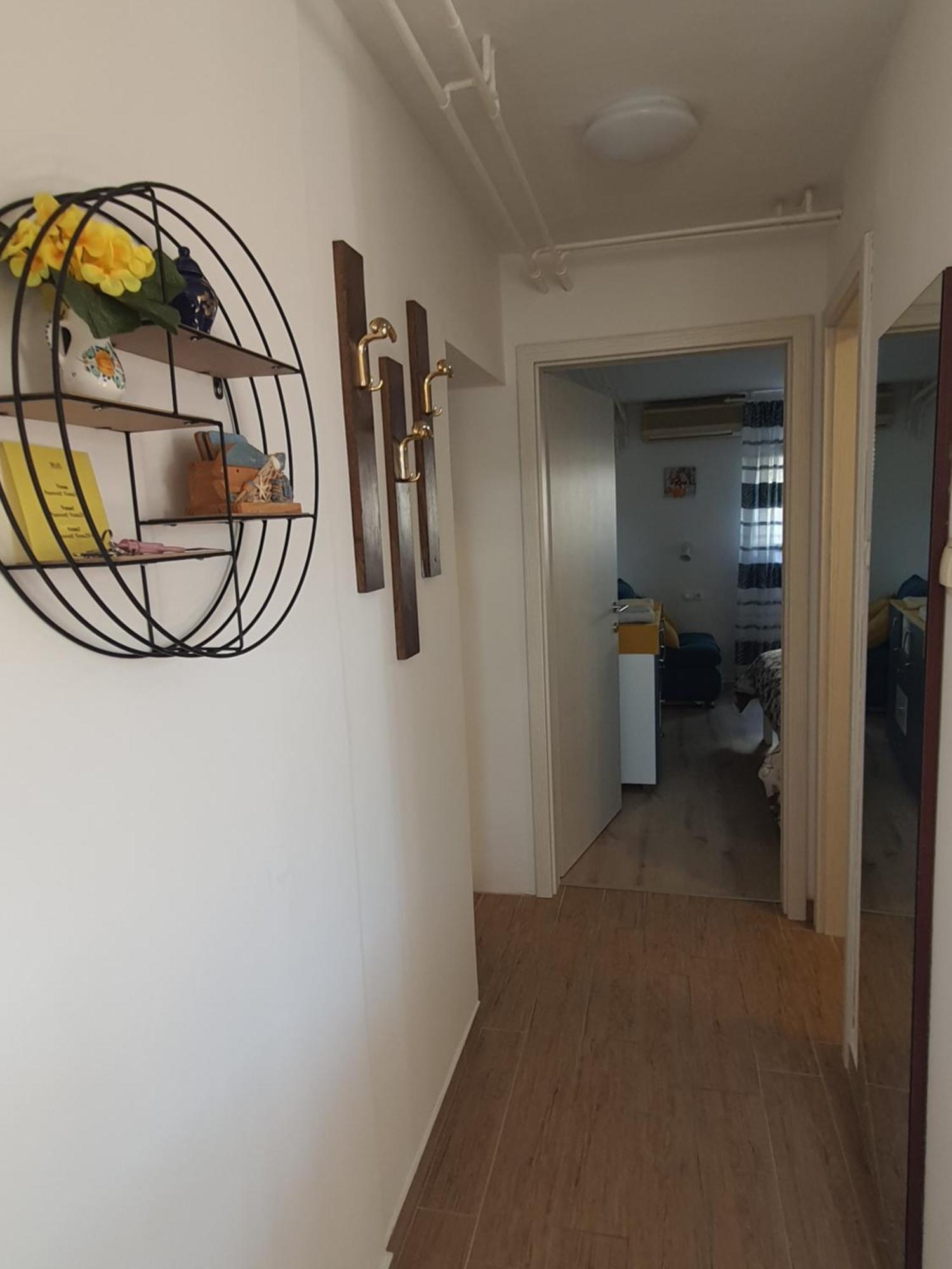Vesna Avsec - Apartment