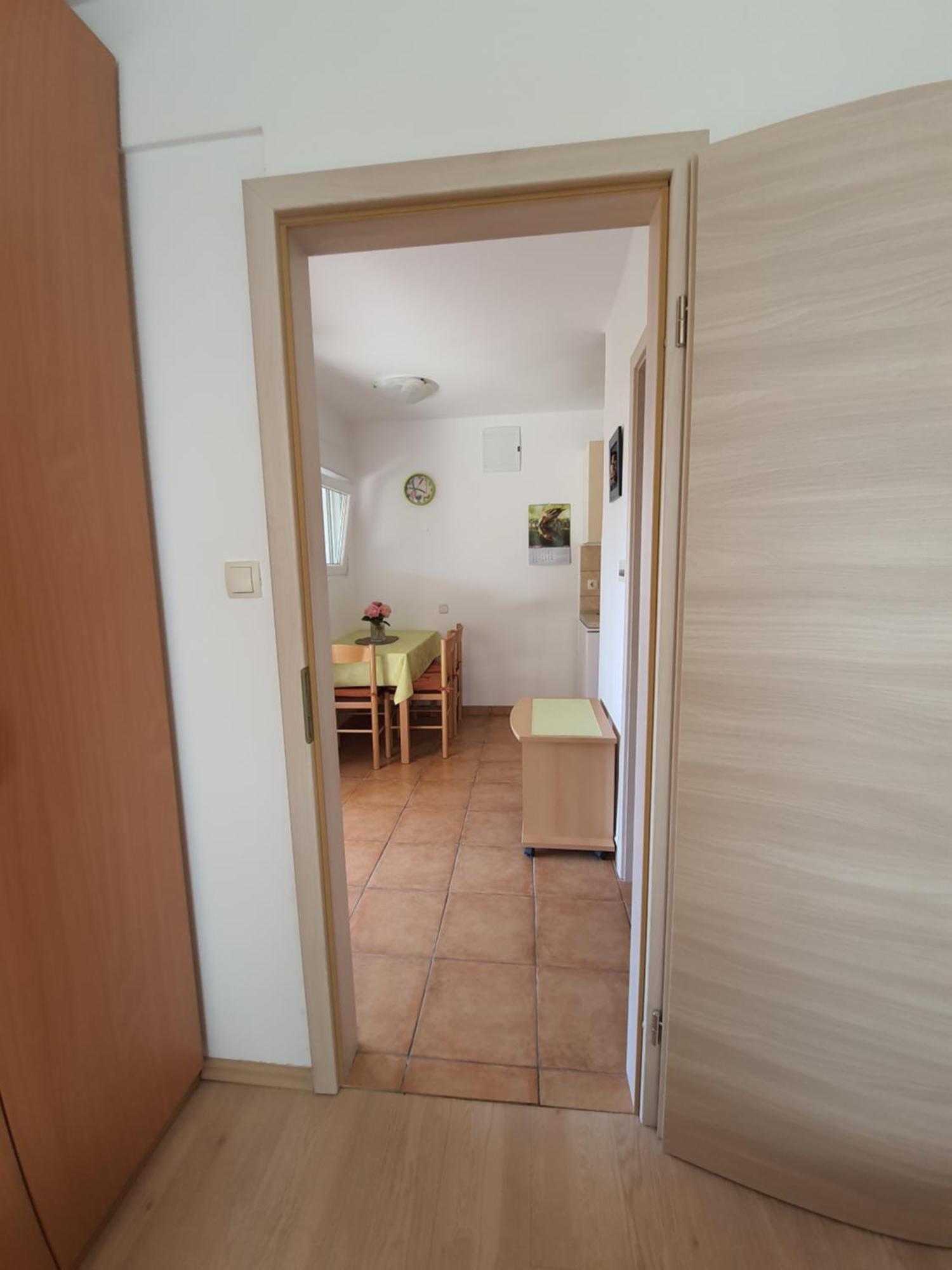Vesna Avsec - * Krk Town