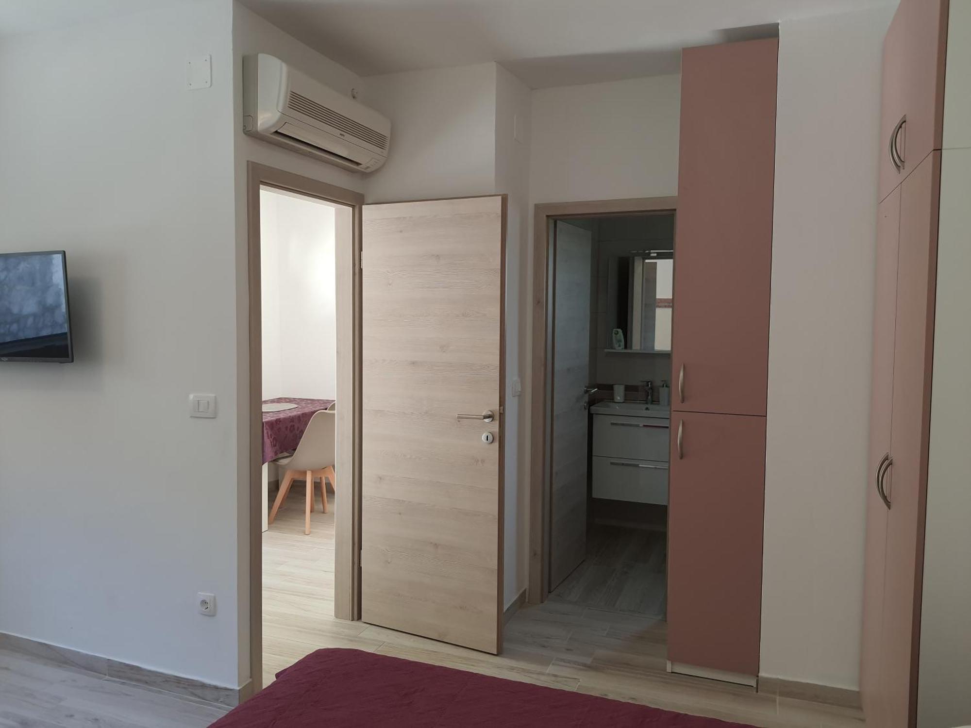 Apartman Vesna Avsec - *